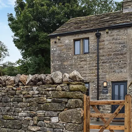 Balderstones Barn