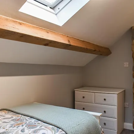 Balderstones Barn * Clapham (North Yorkshire)